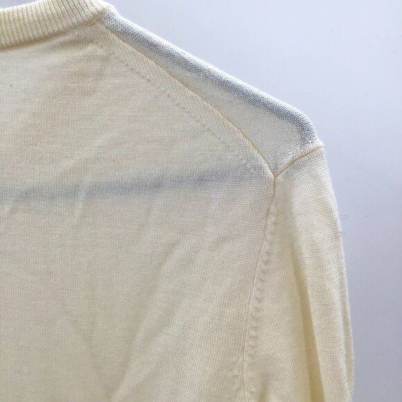 Women's Uniqlo Sweater L Ivory Super Soft Wool Pullover Long Sleeve Lightweight - Picture 6 of 13